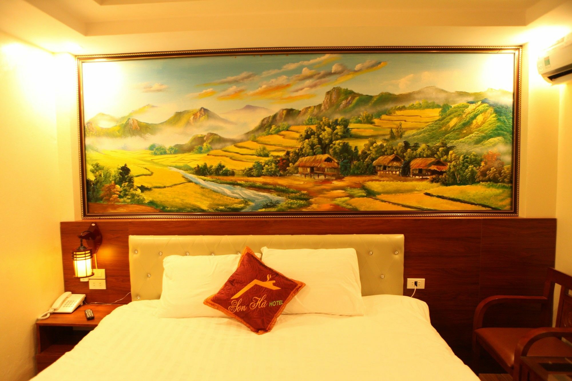 Son Ha Sapa Hotel Plus Eksteriør billede