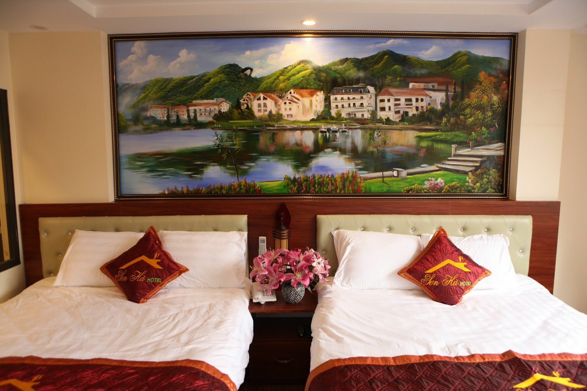 Son Ha Sapa Hotel Plus Eksteriør billede